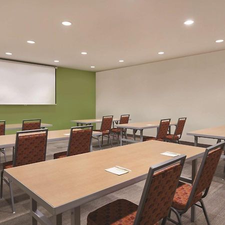 Home2 Suites By Hilton Колидж Стейшън Екстериор снимка