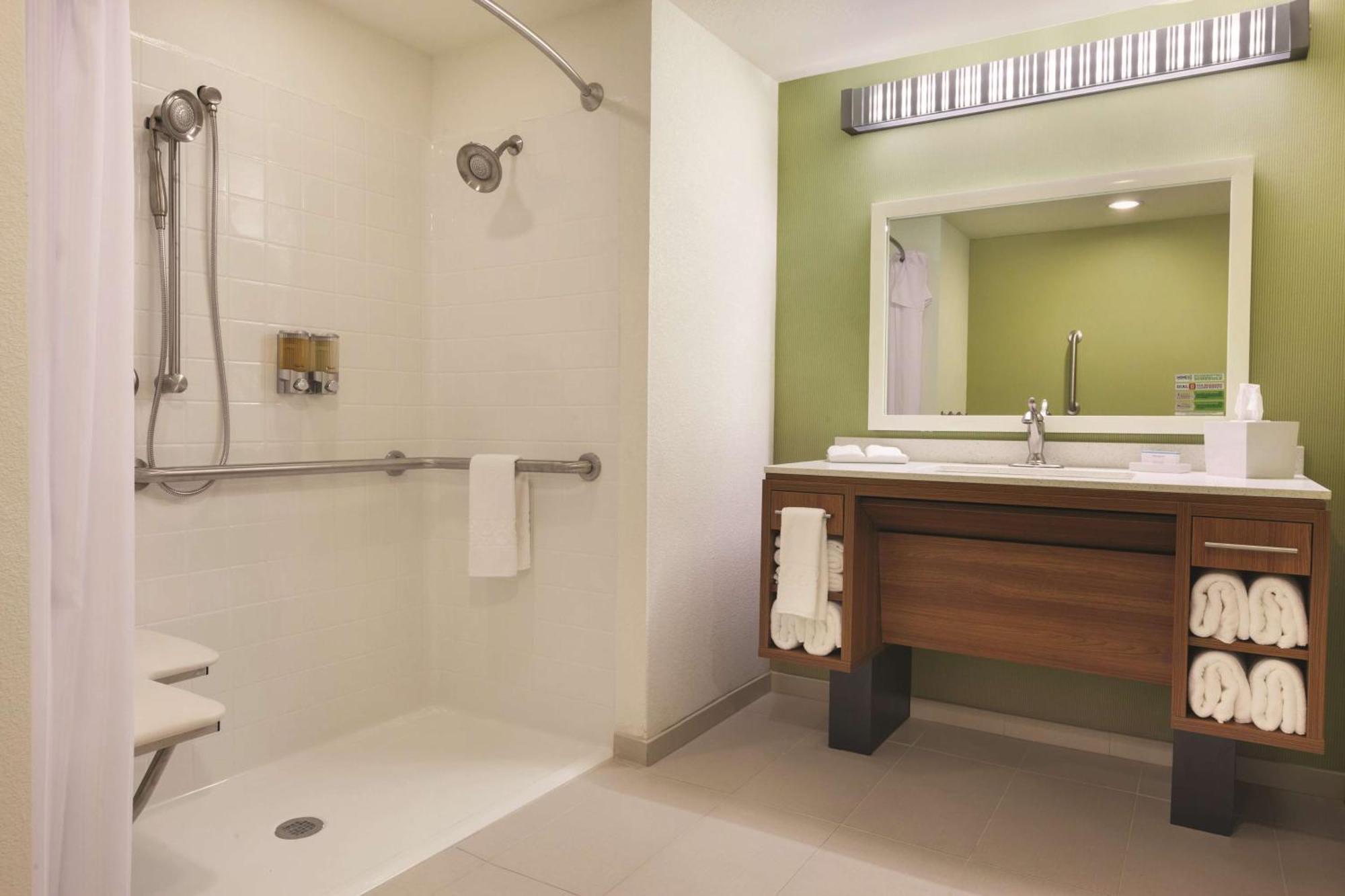 Home2 Suites By Hilton Колидж Стейшън Екстериор снимка